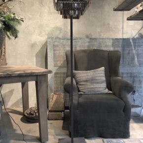 Staande lamp Gudha 't Maaseiker Woonhuys