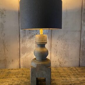 Aura Peeperkorn lampje 't Maaseiker Woonhuys