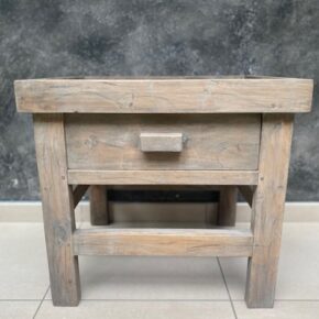 Aura Peeperkorn tafeltje 't Maaseiker Woonhuys