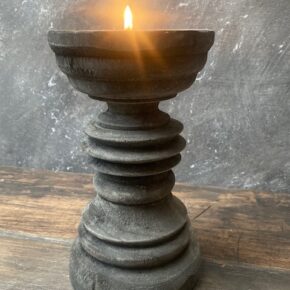 Aura Peeperkorn kandelaar 't Maaseiker Woonhuys