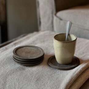 Aura Peeperkorn onderzetters 't Maaseiker Woonhuys