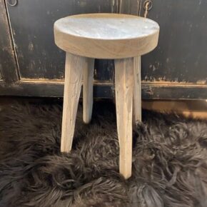 Landelijk rond krukje 't Maaseiker Woonhuys