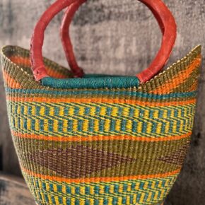 Handgemaakte handtas/ mand uit Madagaskar