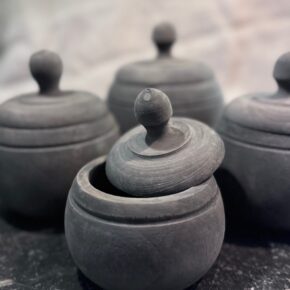 Aura Peeperkorn suikerpot 't Maaseiker Woonhuys