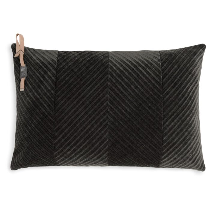 Knit Factory, kussen Beau Antraciet, maat 60 x 40 cm